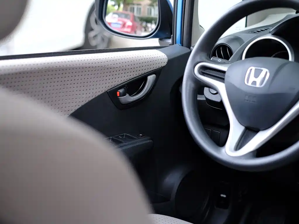 Honda Fit 2010 — фото 55