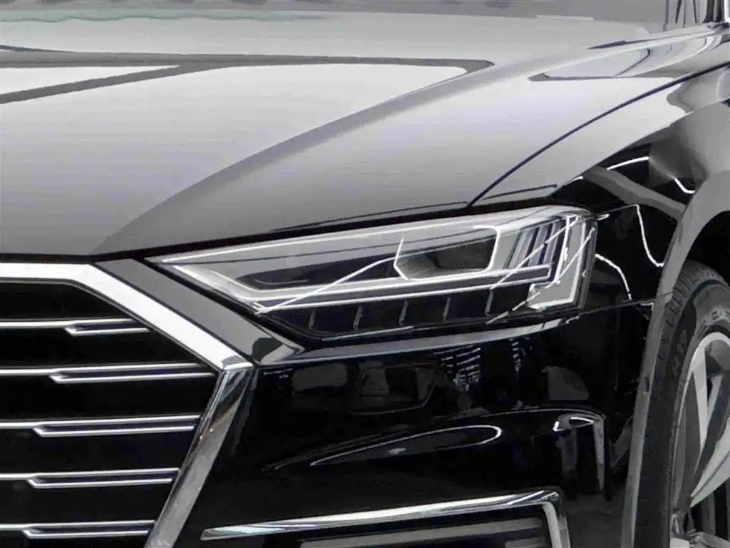 Audi A8 New Energy 2022 — фото 3