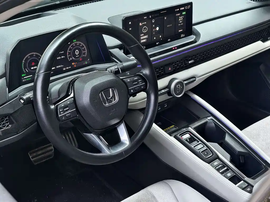 Honda Accord New Energy 2023 — фото 4
