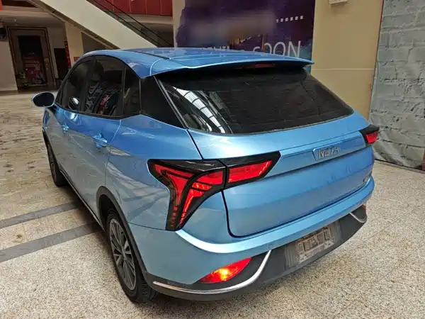 Neta V 2022