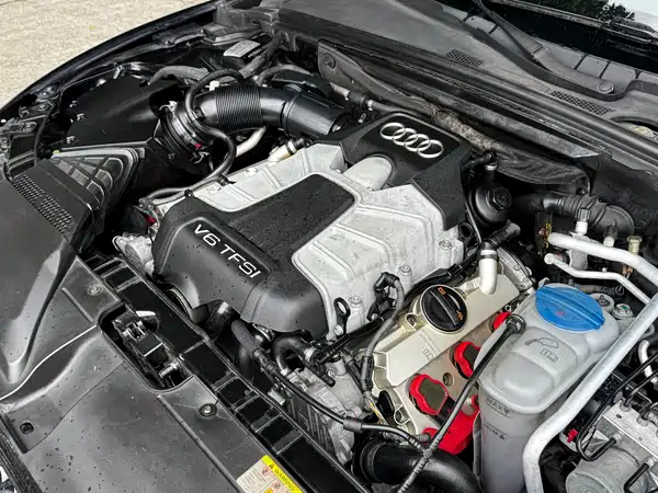 Audi S5 2011