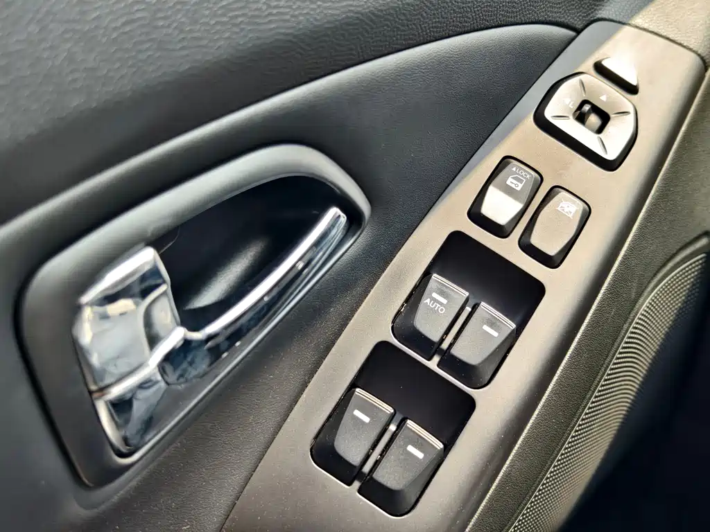 Hyundai ix35 2016 — фото 30