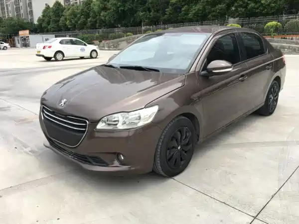 Peugeot 301 2014