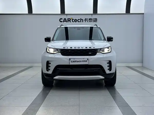 Land Rover Discovery 2023