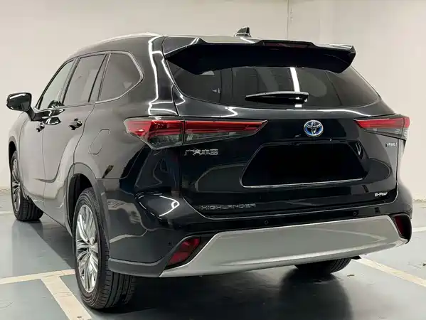 Toyota Highlander 2024