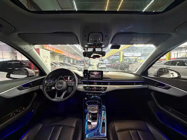 Audi A4L 2018