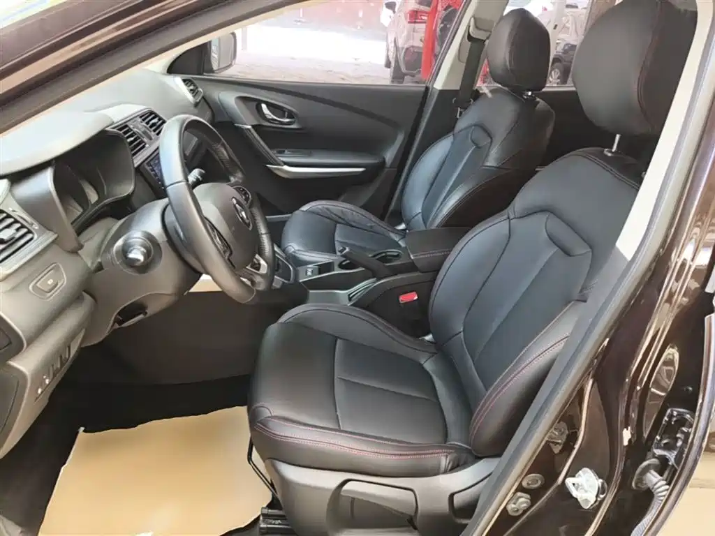 Renault Kadjar 2017 — фото 15