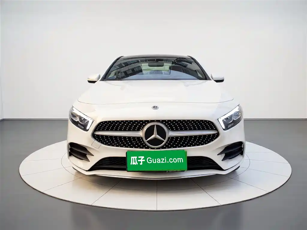 Mercedes-Benz A-Class 2022 — фото 7