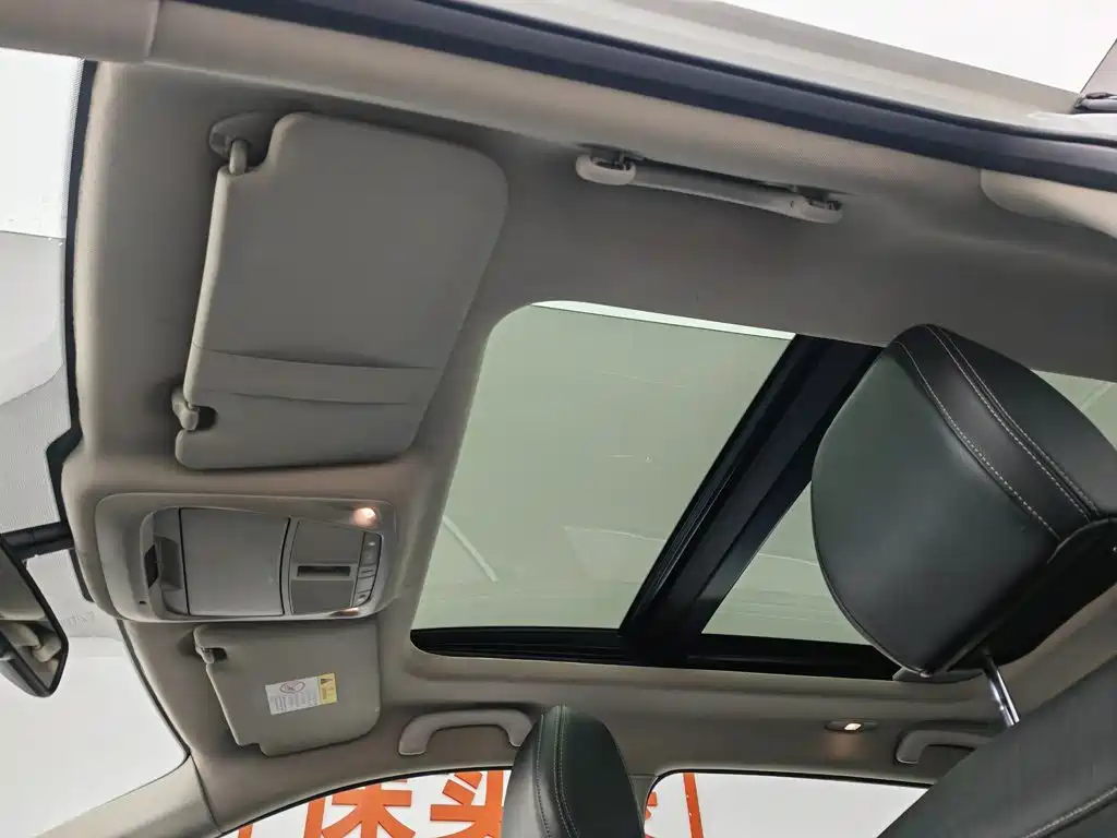 Renault Koleos 2017 — фото 14