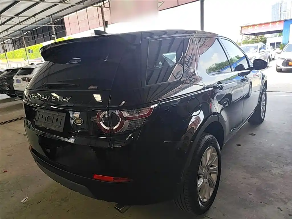 Land Rover Discovery Sport 2019 — фото 7
