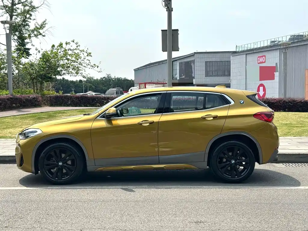 BMW X2 2020 — фото 10