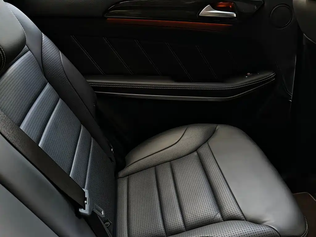 Mercedes-Benz GLS AMG 2018 — фото 14