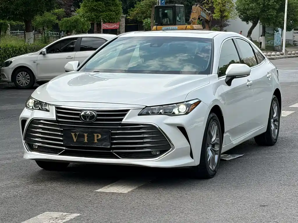 Toyota Avalon 2020