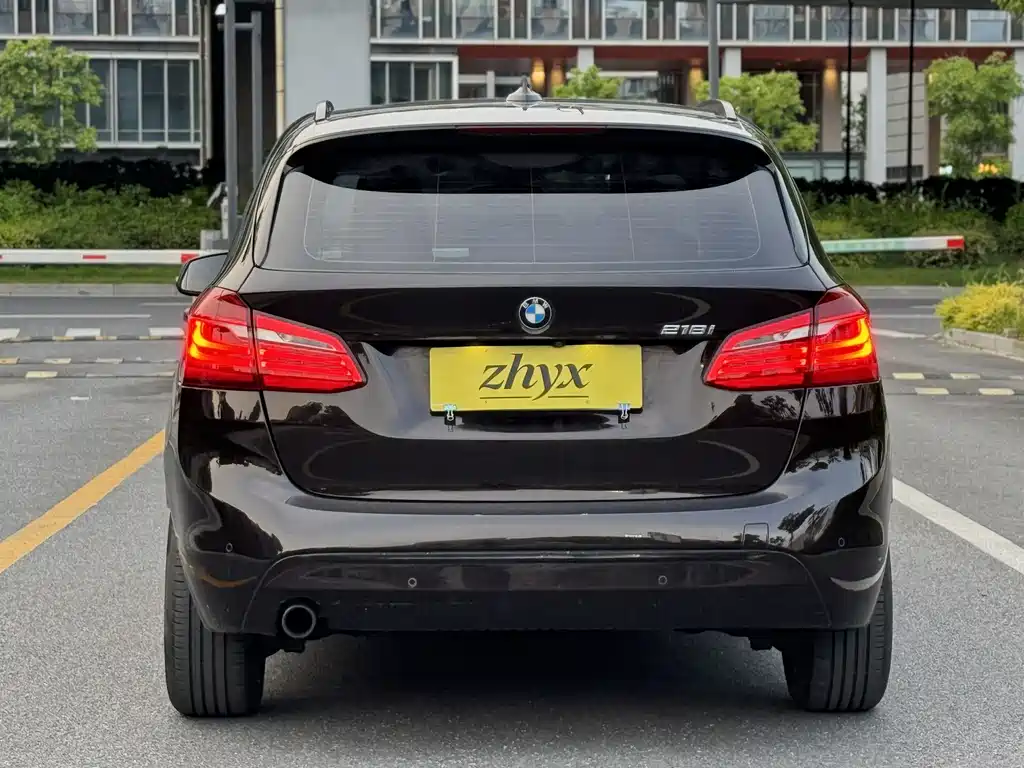 BMW 2 Series Active Tourer 2016 — фото 6