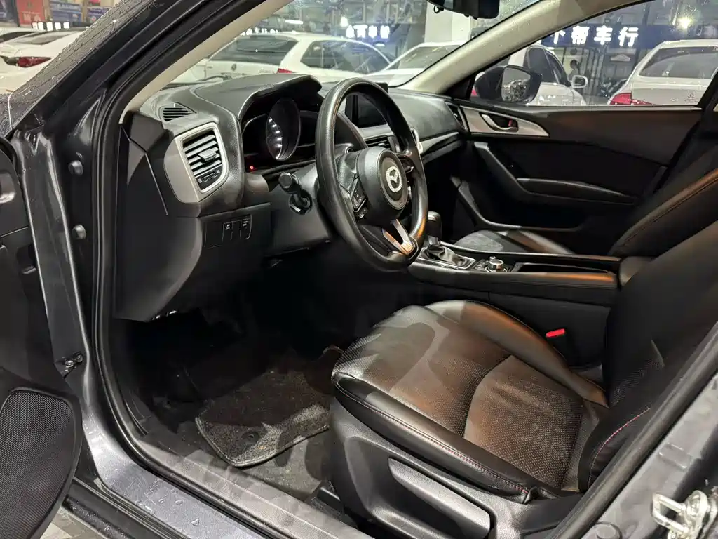 Mazda 3 Angkesela 2018