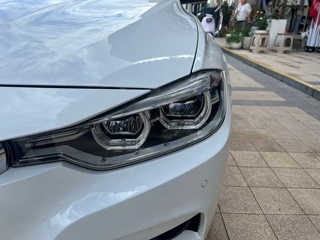 BMW 3 Series 2017 — фото 4