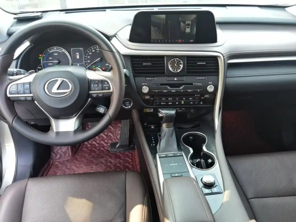 Lexus RX 2022 — фото 10