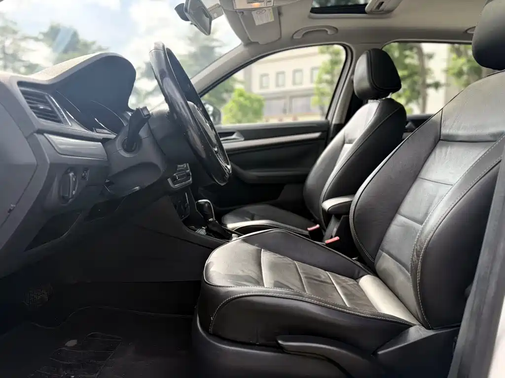 Volkswagen Gran Lavida 2016