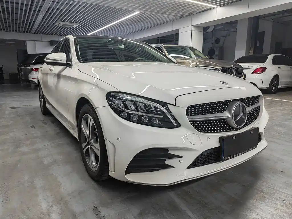Mercedes-Benz C-Class 2020 — фото 3
