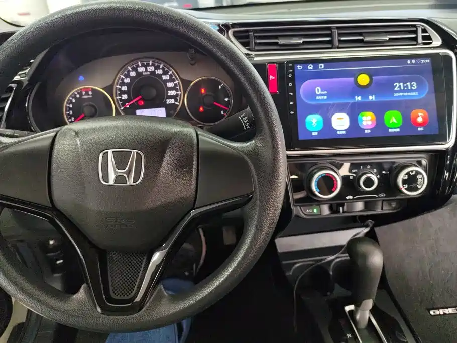 Honda Greiz 2017 — фото 12