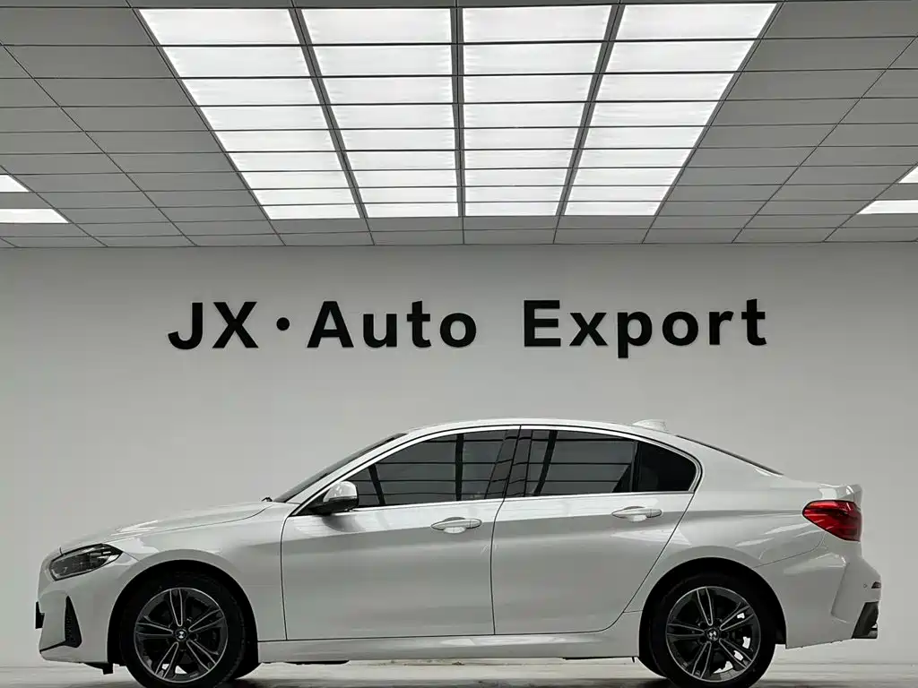 BMW 1 Series 2022