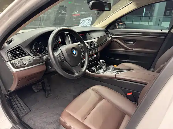 BMW 5 Series 2016