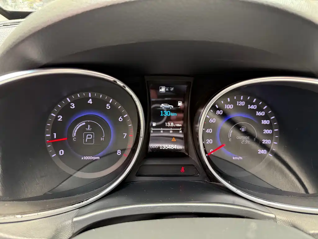 Hyundai Santa Fe 2015 — фото 25
