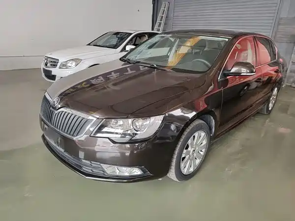 Skoda Superb 2015