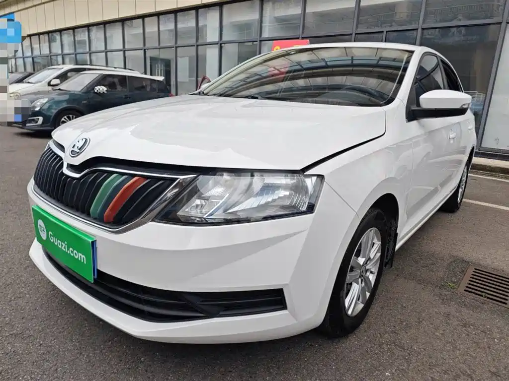Skoda Rapid 2018 — фото 2