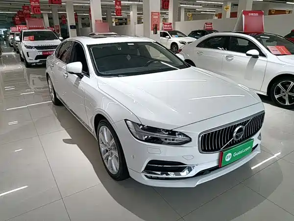 Volvo S90 2017