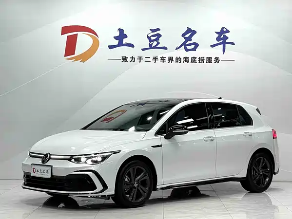 Volkswagen Golf 2022