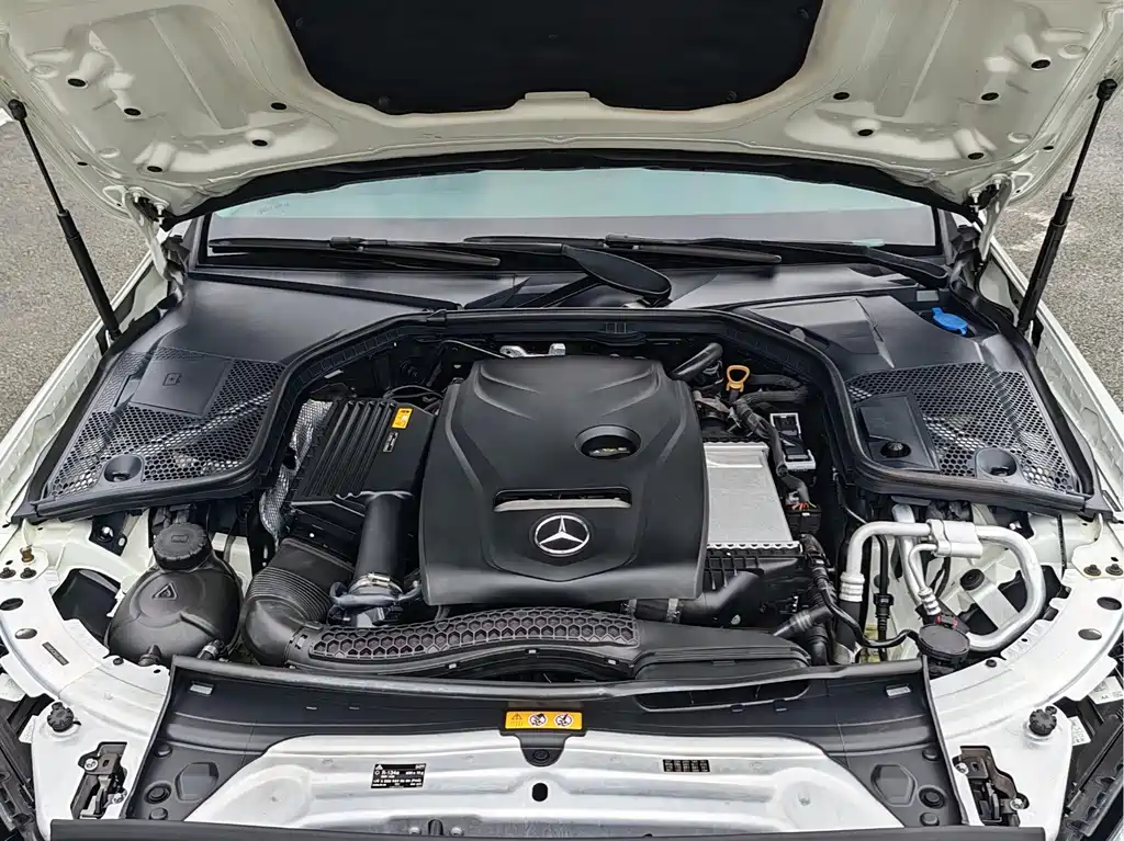 Mercedes-Benz C-Class 2017 — фото 21