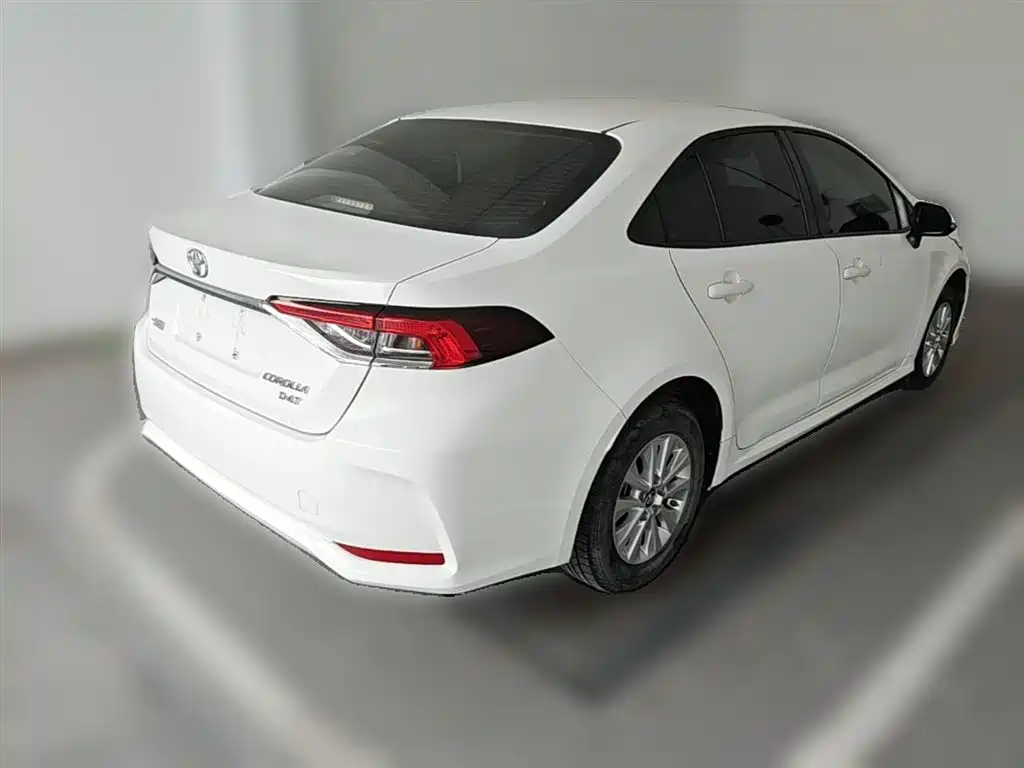 Toyota Corolla 2020 — фото 12