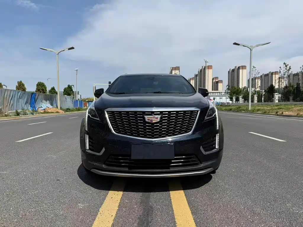 Cadillac XT5 2022 — фото 2