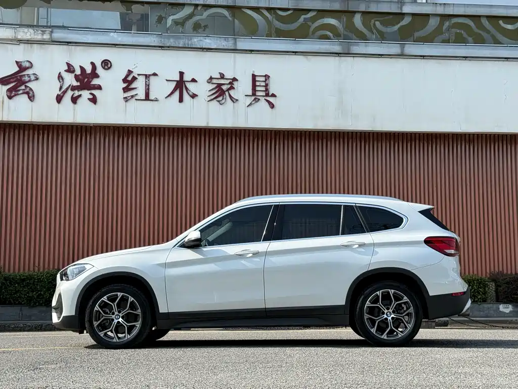 BMW X1 2021