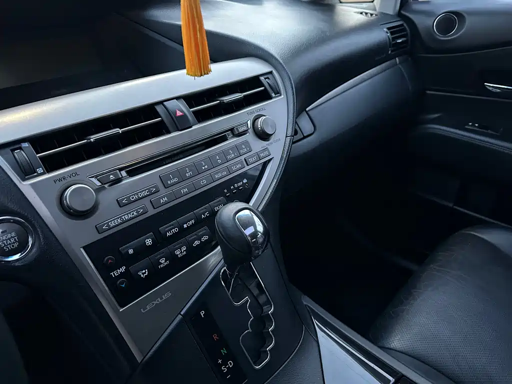 Lexus RX Classic 2014 — фото 20