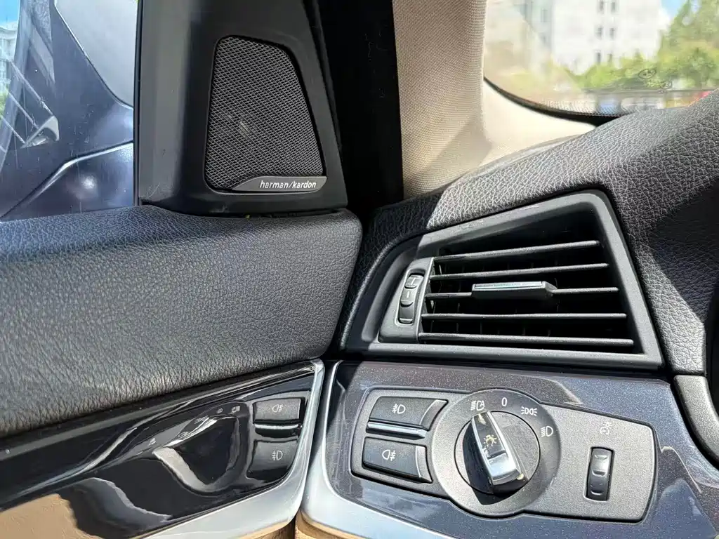 BMW 5 Series 2014 — фото 14