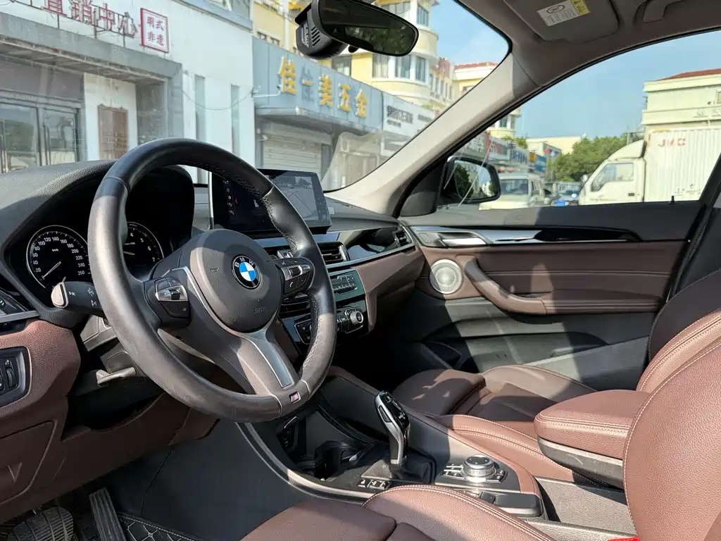 BMW X1 2021 — фото 17