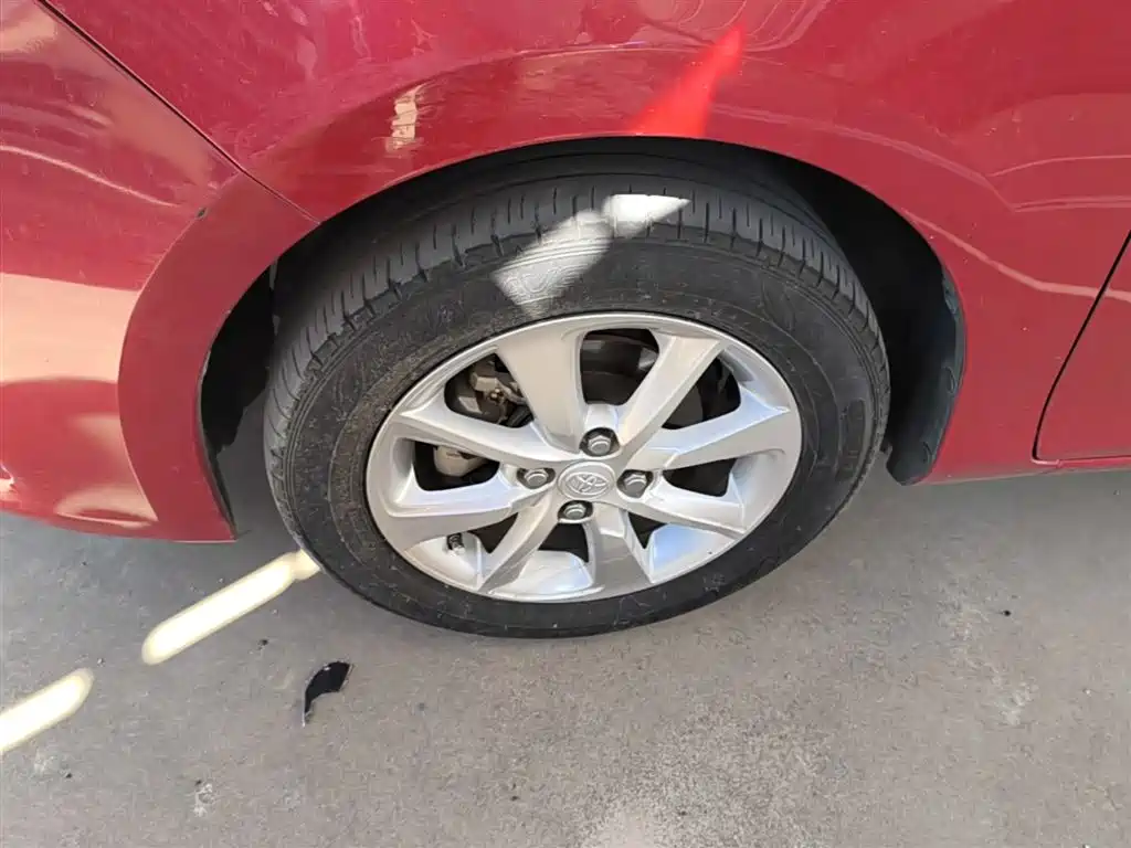 Toyota Yaris L 2015 — фото 23
