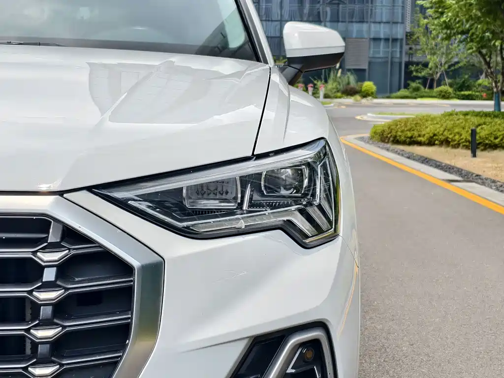 Audi Q3 2019