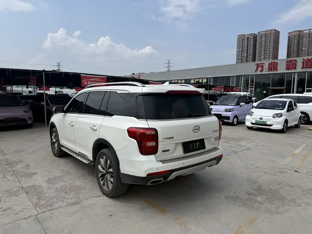 GAC Trumpchi GS8 2018 — фото 9