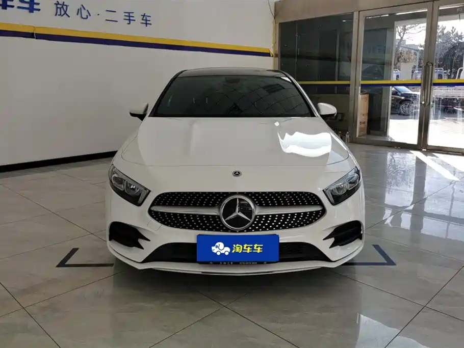 Mercedes-Benz A-Class 2022 — фото 2