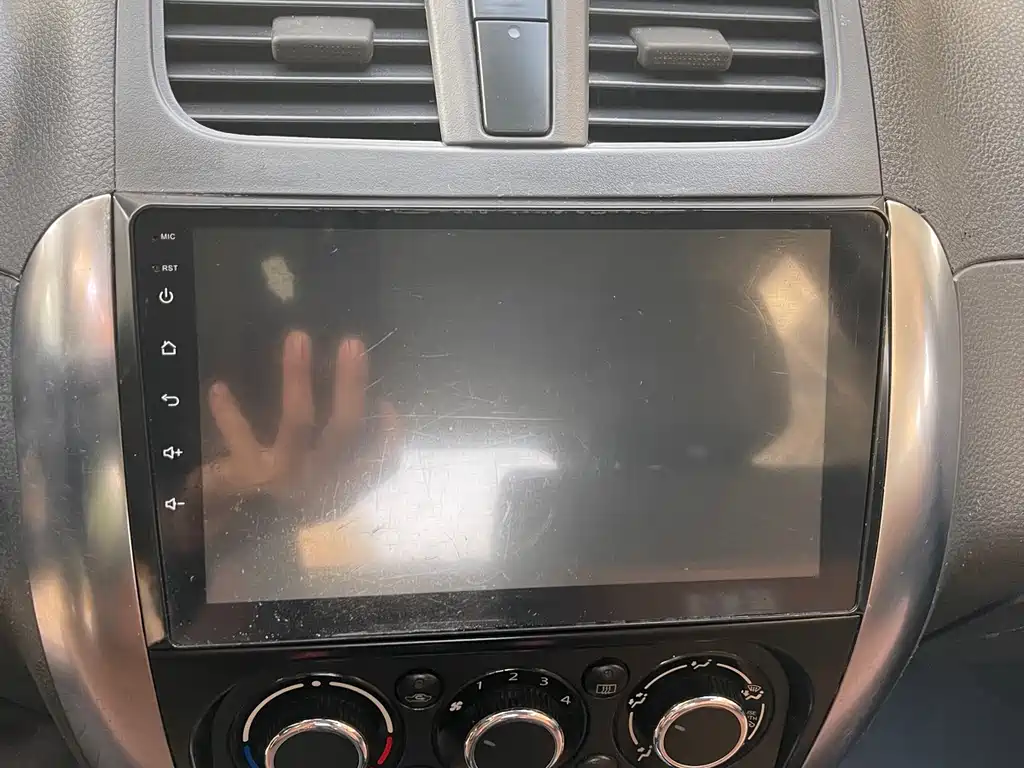 Suzuki SX4 2015 — фото 10