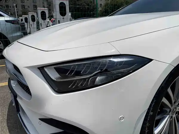 Mercedes-Benz CLS 2021