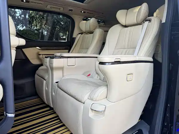 Toyota Alphard 2019