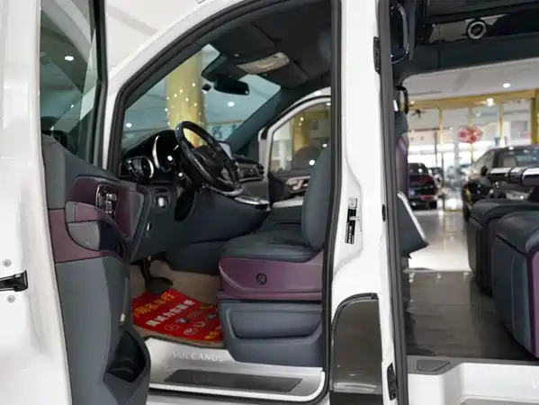 Mercedes-Benz V-Class 2021