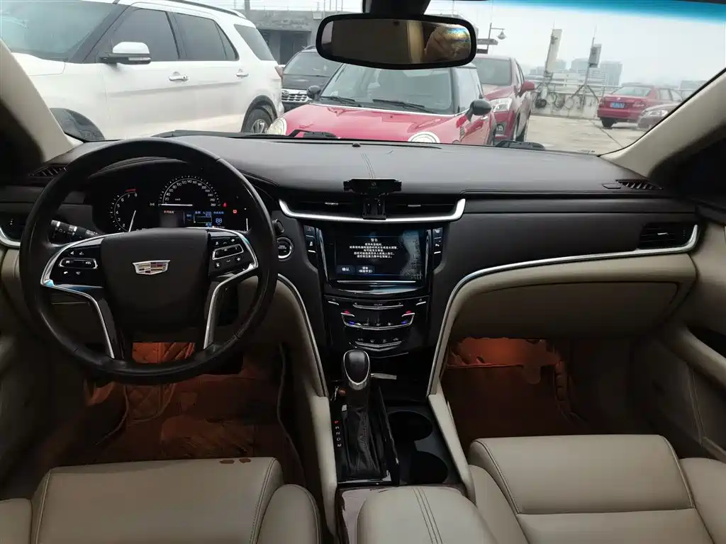 Cadillac XTS 2017 — фото 10
