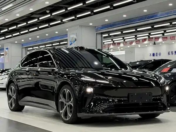 NIO ET5 2023