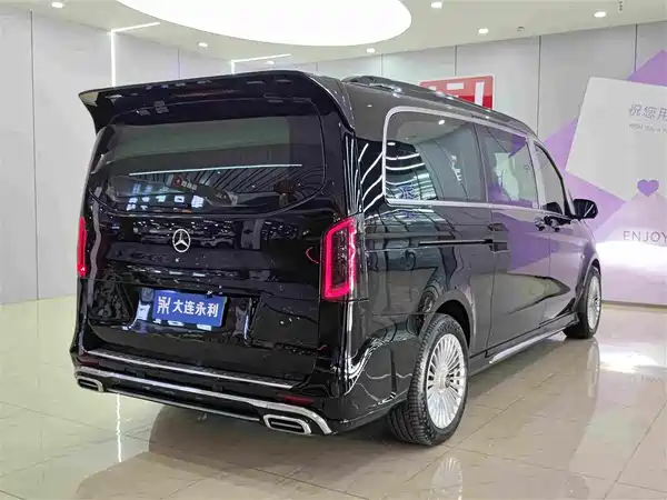 Mercedes-Benz Vito 2023