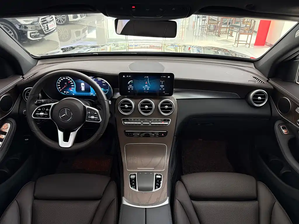 Mercedes-Benz GLC 2020